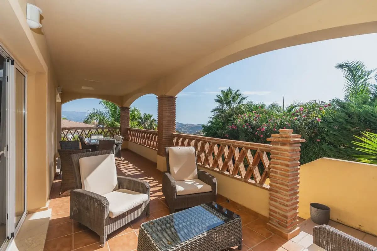 4 soveværelse Villa til salg i Mijas med swimmingpool garage - € 950.000 (Ref: 9284015)