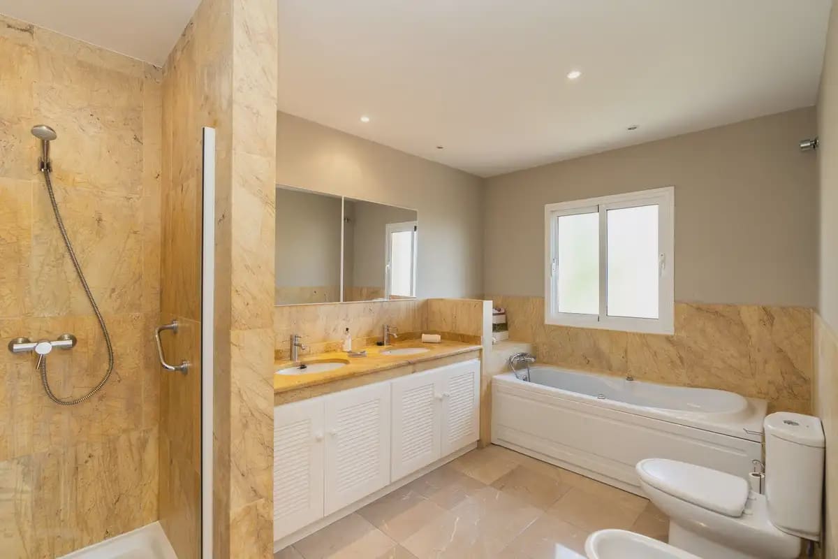 4 soveværelse Villa til salg i Mijas med swimmingpool garage - € 950.000 (Ref: 9284015)