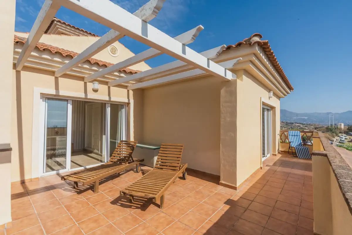 4 soveværelse Villa til salg i Mijas med swimmingpool garage - € 950.000 (Ref: 9284015)