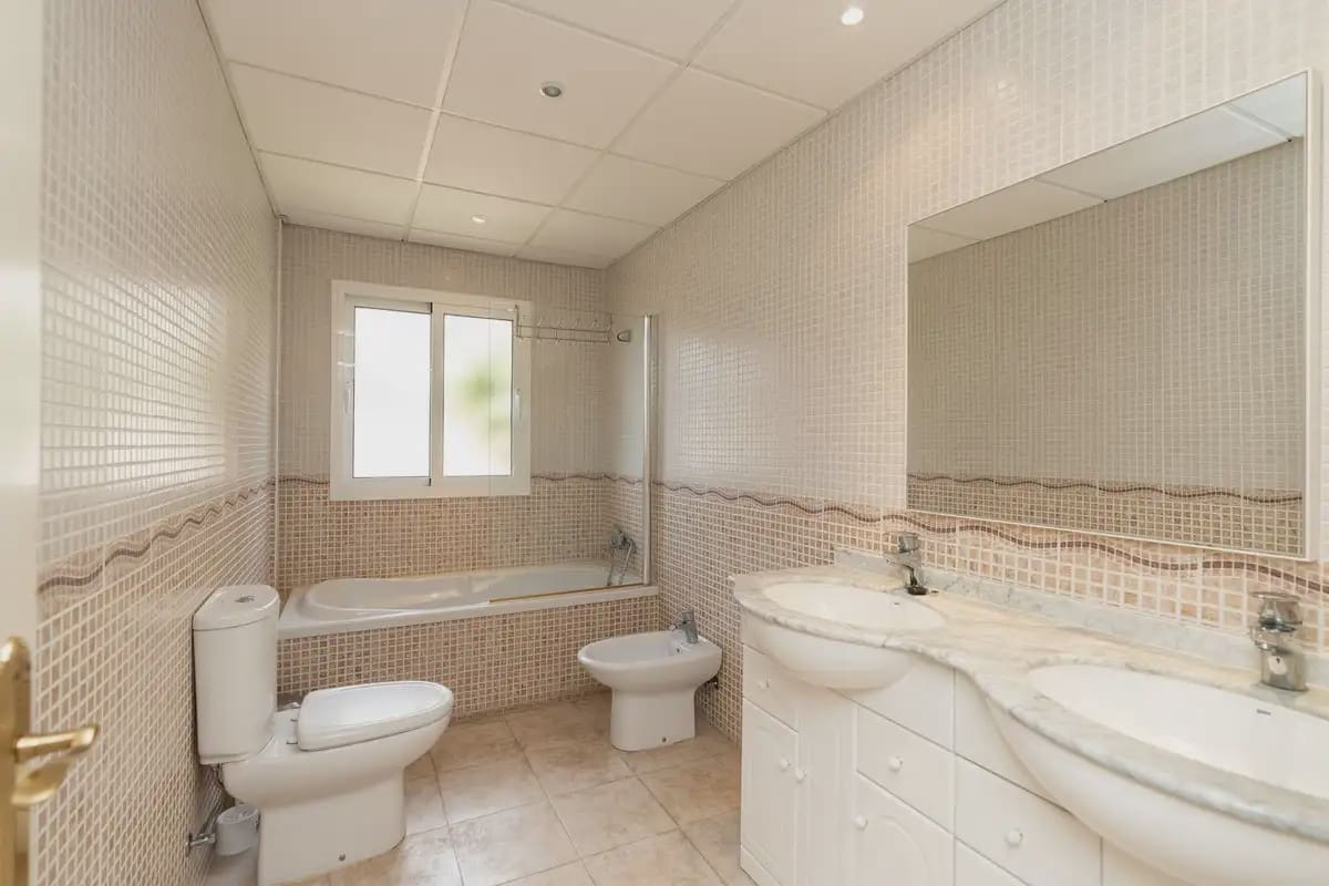 4 soveværelse Villa til salg i Mijas med swimmingpool garage - € 950.000 (Ref: 9284015)