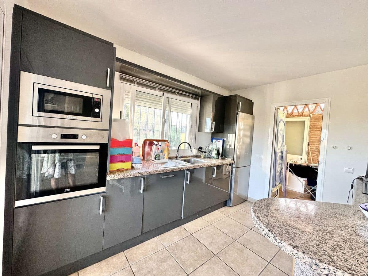 4 bedroom Villa for sale in Mijas with pool garage - € 880,000 (Ref: 9284020)