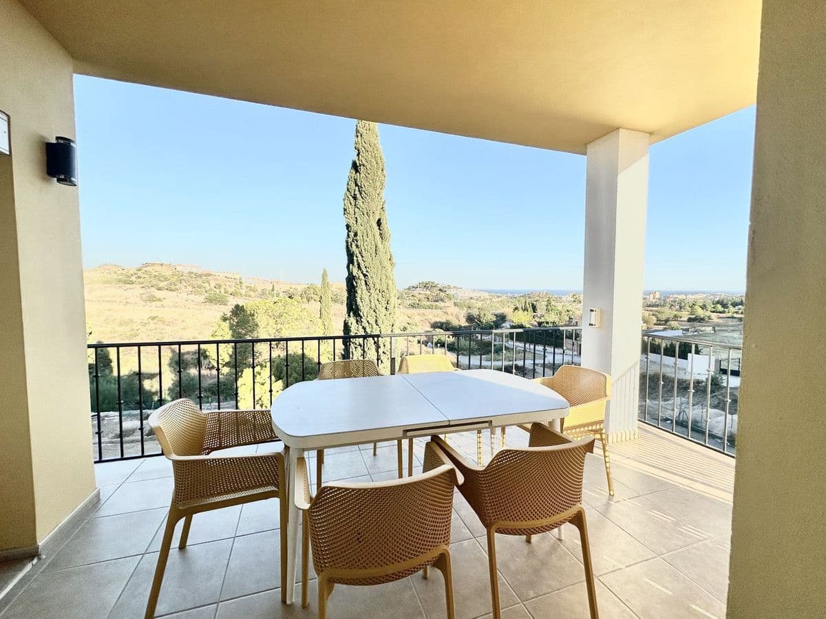 4 bedroom Villa for sale in Mijas with pool garage - € 880,000 (Ref: 9284020)