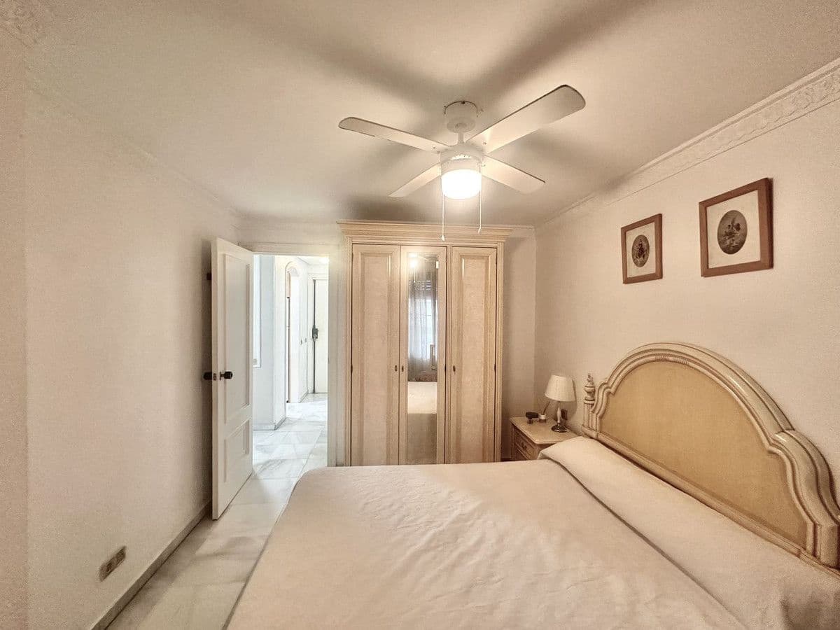 1 quarto Apartamento de Praia para venda em Marbella com piscina - 375 000 € (Ref: 9284023)