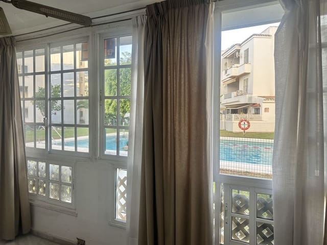 1 Zimmer Strandapartment zu verkaufen in Aloha Golf, Marbella mit Pool - 375.000 € (Ref: 9284023)