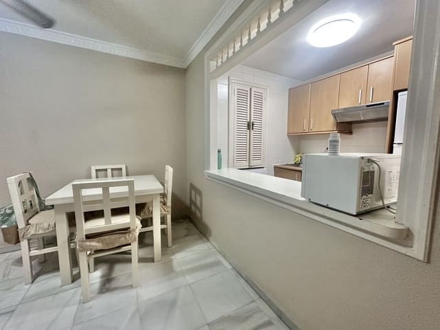 1 Zimmer Strandapartment zu verkaufen in Aloha Golf, Marbella mit Pool - 375.000 € (Ref: 9284023)