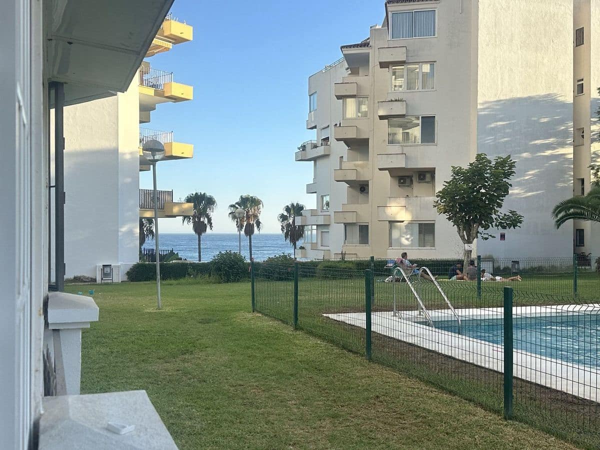 1 quarto Apartamento de Praia para venda em Marbella com piscina - 375 000 € (Ref: 9284023)