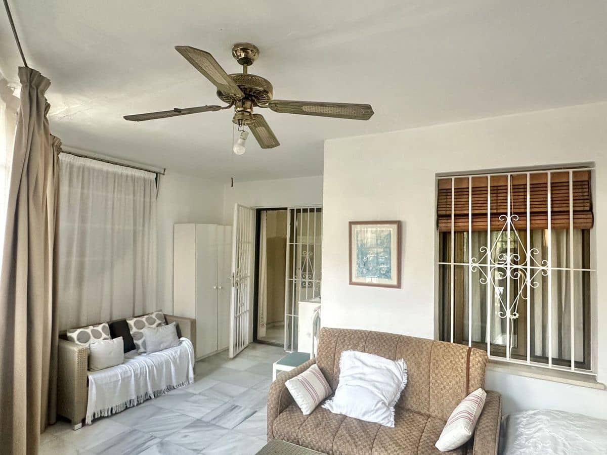 1 quarto Apartamento de Praia para venda em Marbella com piscina - 375 000 € (Ref: 9284023)