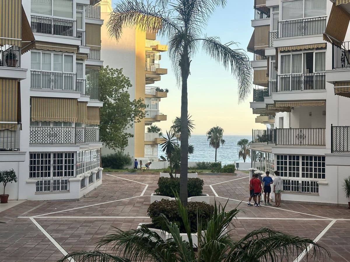 1 quarto Apartamento de Praia para venda em Marbella com piscina - 375 000 € (Ref: 9284023)