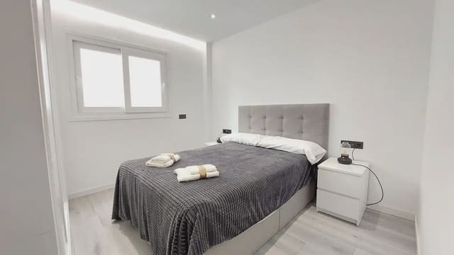 1 bedroom Apartment for sale in Centro ciudad, Fuengirola - € 285,000 (Ref: 9284032)