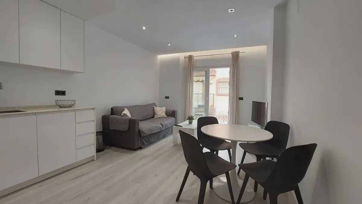 1 bedroom Apartment for sale in Fuengirola - € 285,000 (Ref: 9284032)