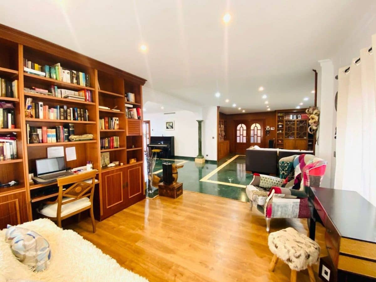 6 soveværelse Villa til salg i Benalmadena med swimmingpool garage - € 1.595.000 (Ref: 9287819)