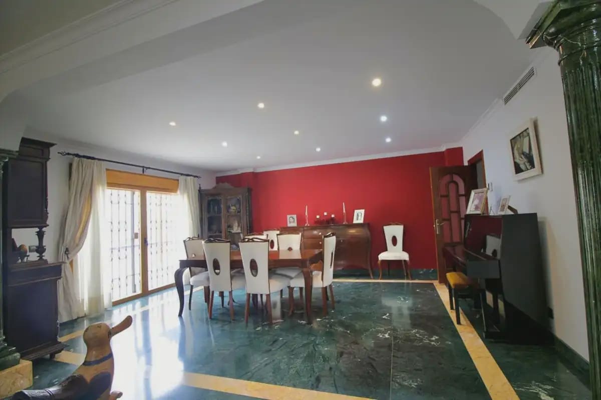 6 soverom Villa til salgs i Benalmadena med svømmebasseng garasje - € 1 600 000 (Ref: 9287819)