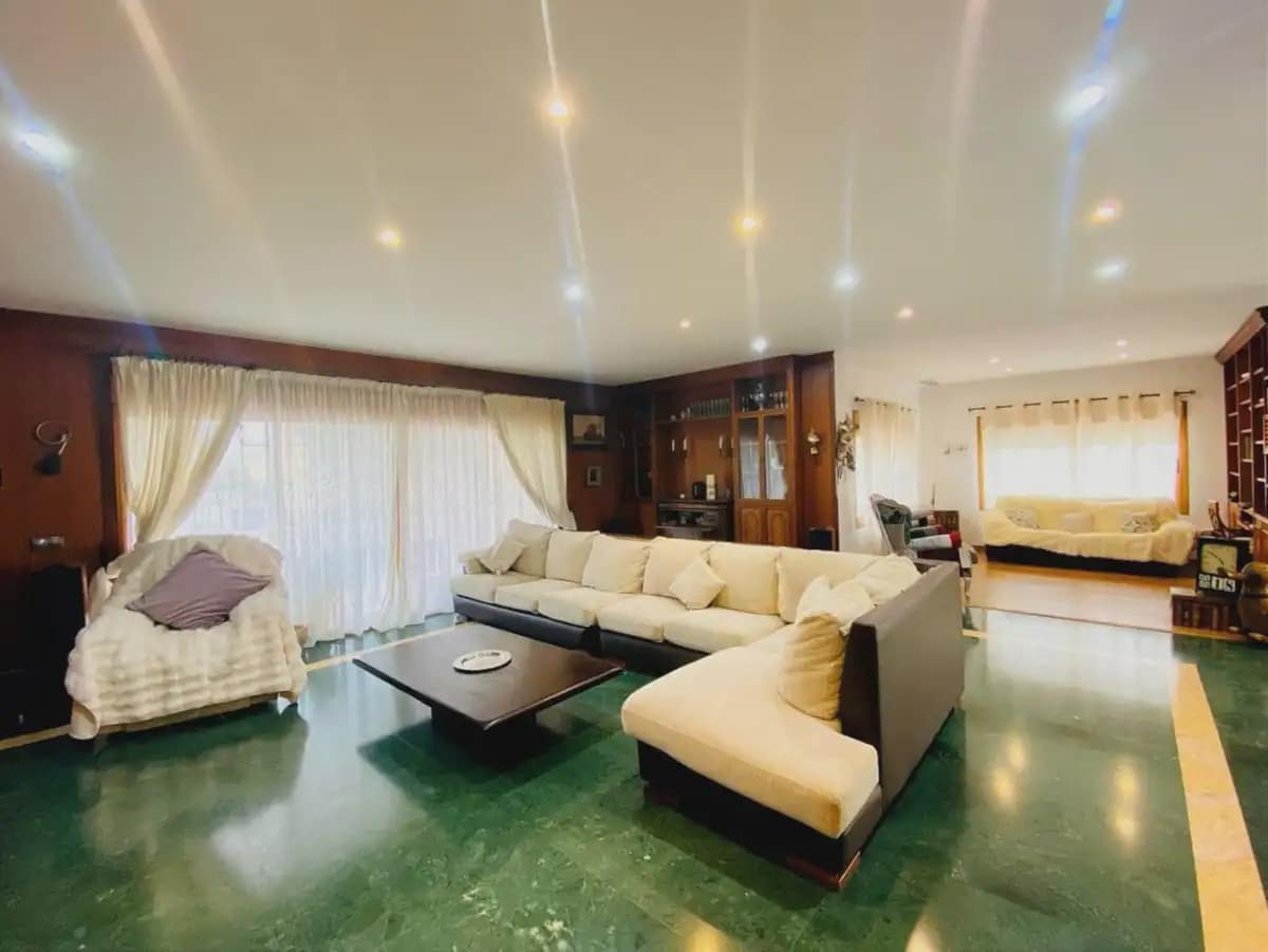 6 soverom Villa til salgs i Benalmadena med svømmebasseng garasje - € 1 600 000 (Ref: 9287819)