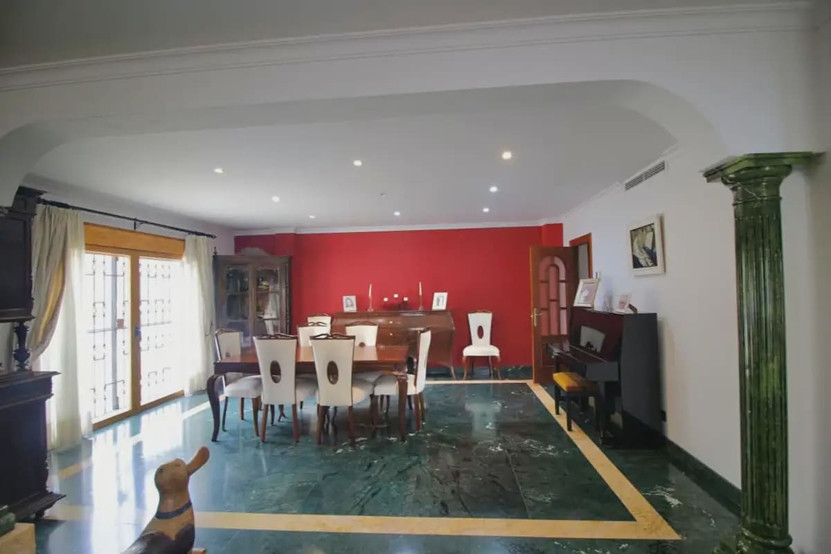 6 soverom Villa til salgs i Benalmadena med svømmebasseng garasje - € 1 600 000 (Ref: 9287819)