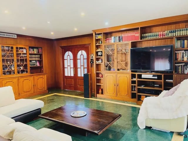 6 soveværelse Villa til salg i Arroyo de la Miel, Benalmádena med swimmingpool garage - € 1.600.000 (Ref: 9287819)