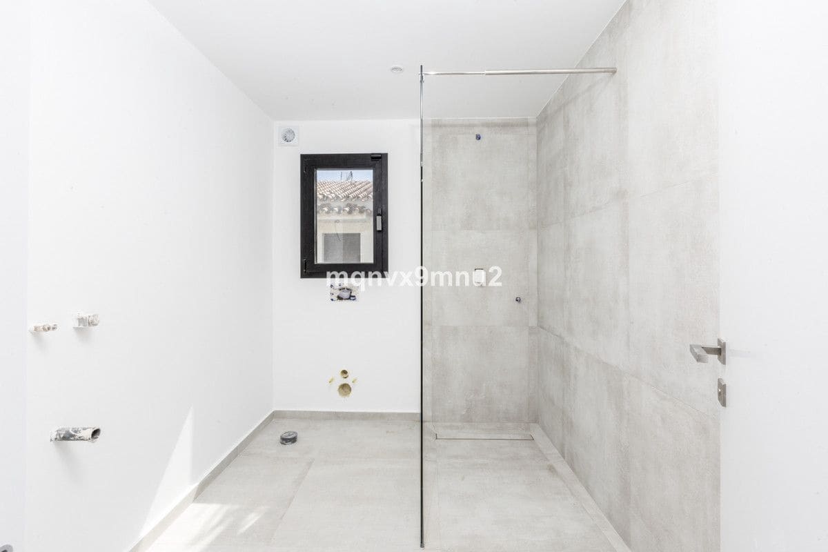 3 sovrum Villa till salu i Mijas med pool - 1 450 000 € (Ref: 9293217)