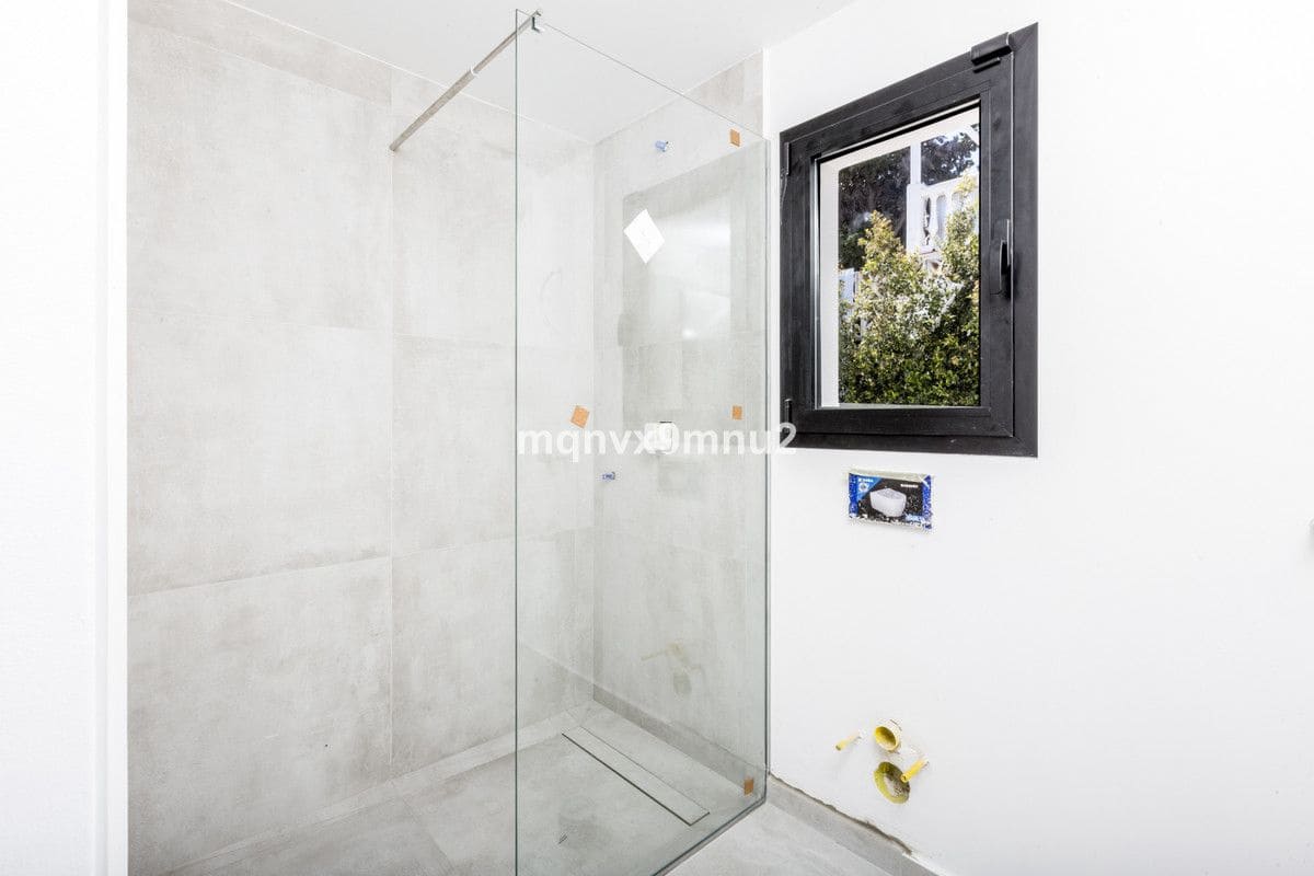 3 sovrum Villa till salu i Mijas med pool - 1 450 000 € (Ref: 9293217)