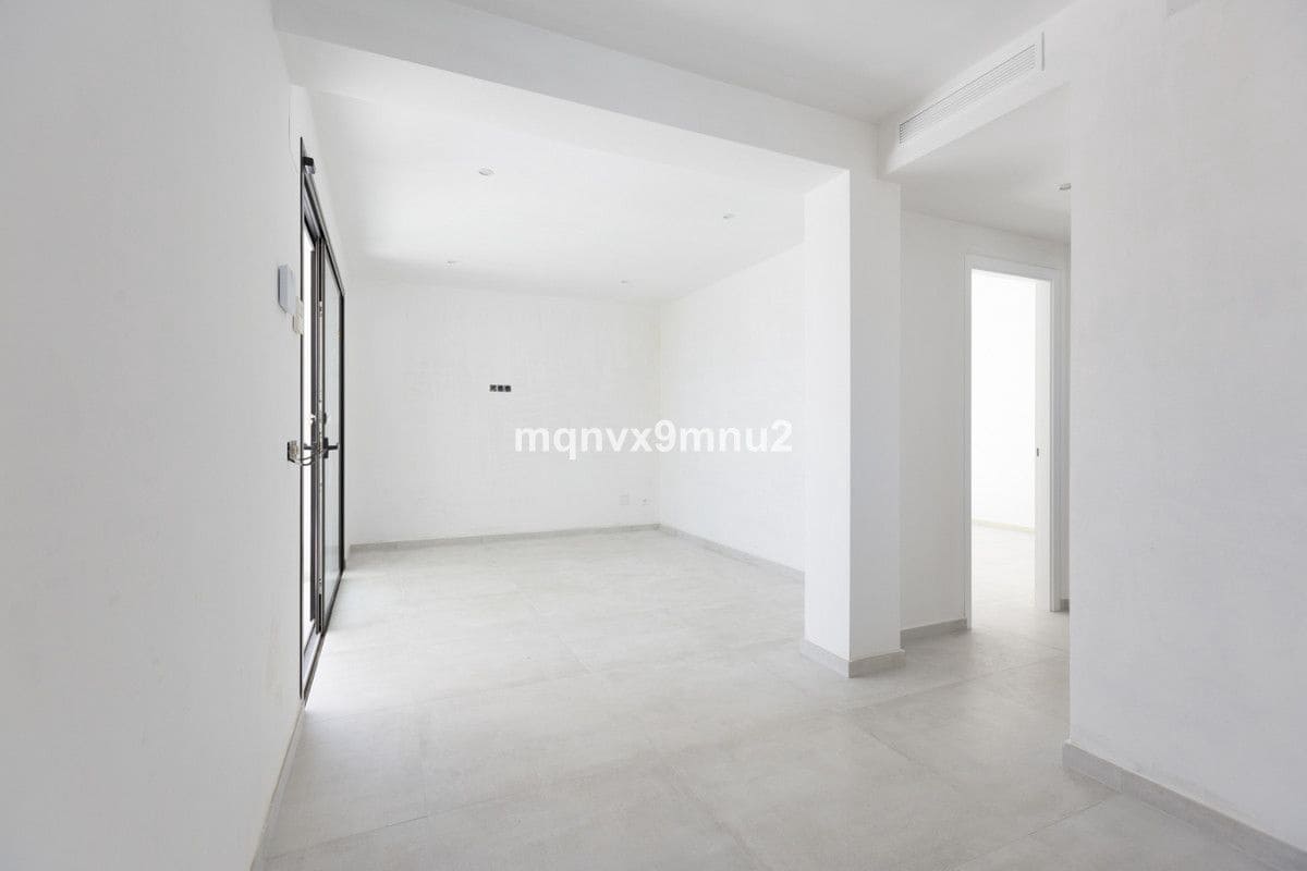 3 sovrum Villa till salu i Mijas med pool - 1 450 000 € (Ref: 9293217)