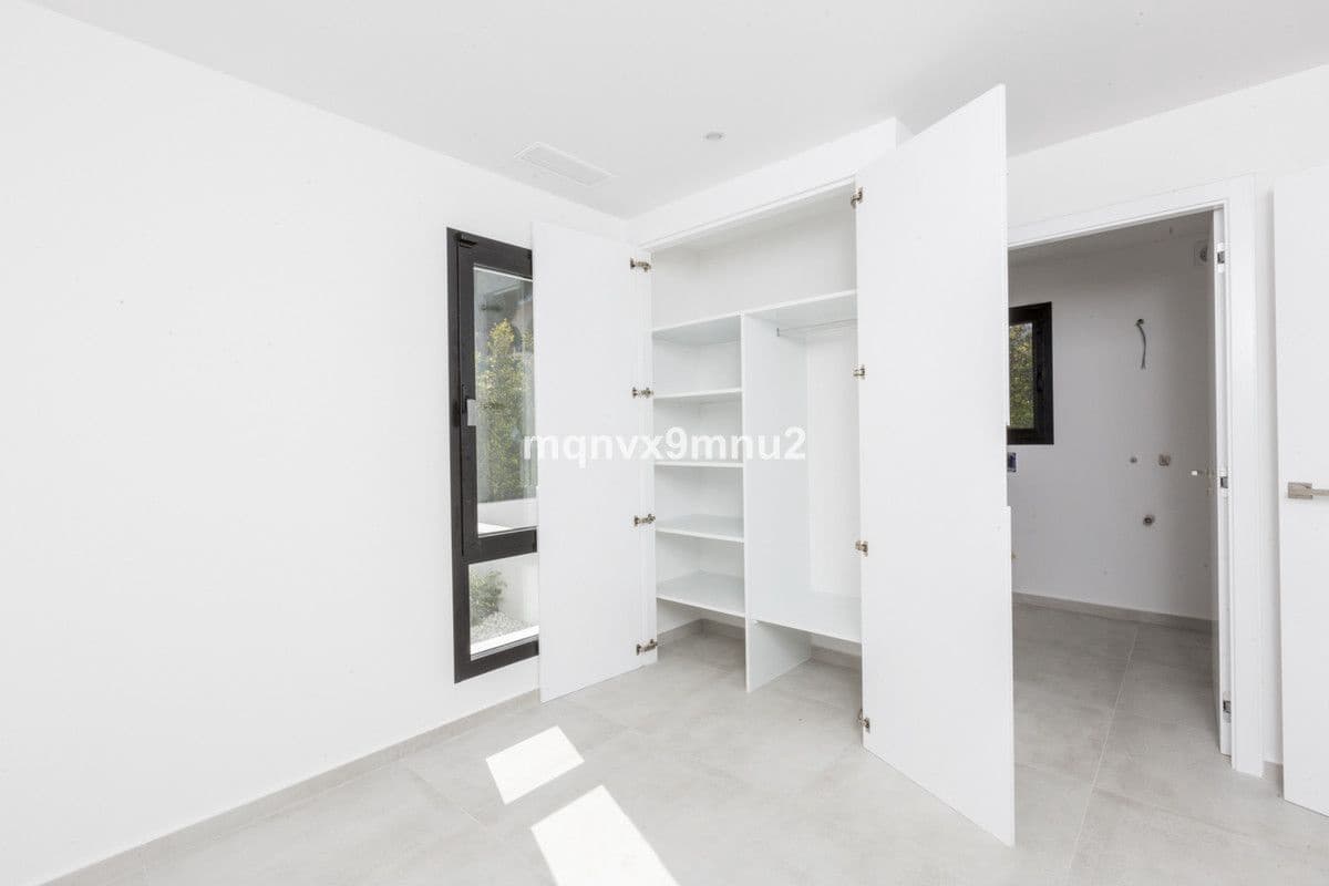 3 sovrum Villa till salu i Mijas med pool - 1 450 000 € (Ref: 9293217)