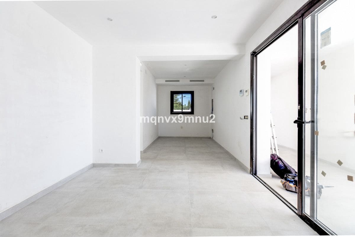 3 sovrum Villa till salu i Mijas med pool - 1 450 000 € (Ref: 9293217)