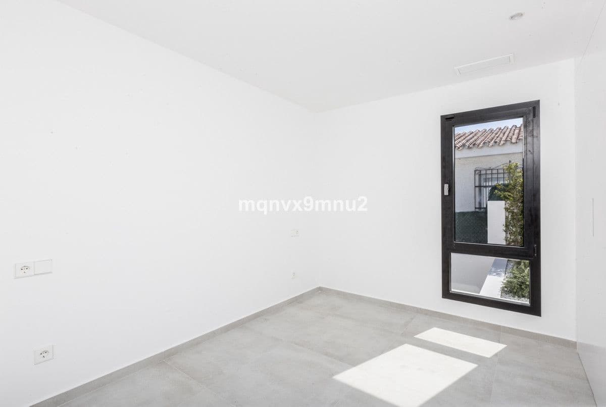 3 sovrum Villa till salu i Mijas med pool - 1 450 000 € (Ref: 9293217)