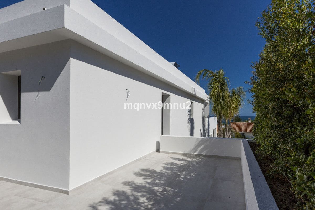 3 sovrum Villa till salu i Mijas med pool - 1 450 000 € (Ref: 9293217)