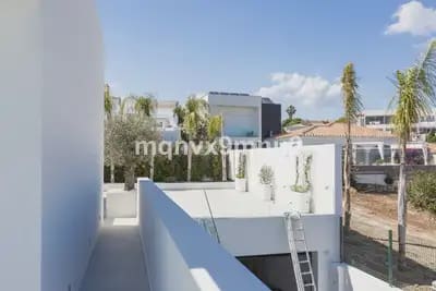 3 quarto Moradia para venda em Mijas com piscina - 1 495 000 € (Ref: 9293217)