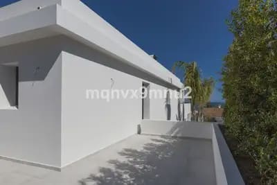 3 quarto Moradia para venda em Mijas com piscina - 1 495 000 € (Ref: 9293217)