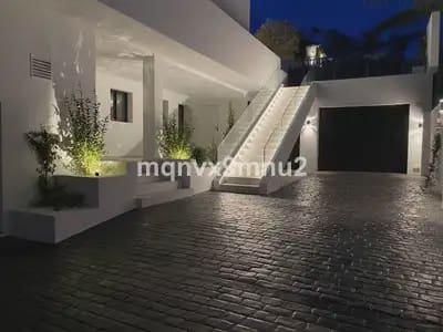 3 quarto Moradia para venda em Mijas com piscina - 1 495 000 € (Ref: 9293217)