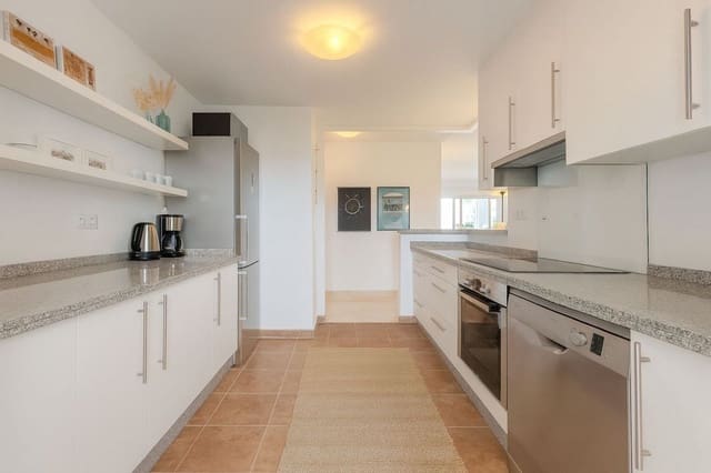 Apartamento de 3 habitaciones en Hipódromo - Cerrado del Águila, Mijas en venta con piscina garaje - 380.000 € (Ref: 9303842)