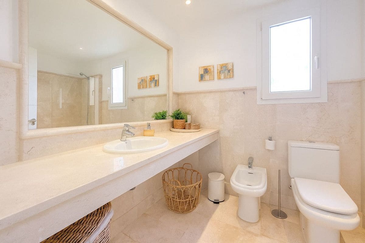 Apartamento de 3 habitaciones en Mijas en venta con piscina garaje - 380.000 € (Ref: 9303842)