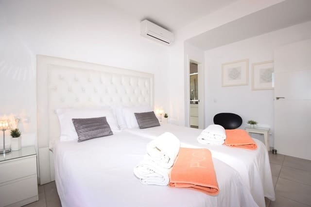 2 sovrum Takvåning till salu i La Cala de Mijas, Mijas med pool garage - 475 000 € (Ref: 9309015)