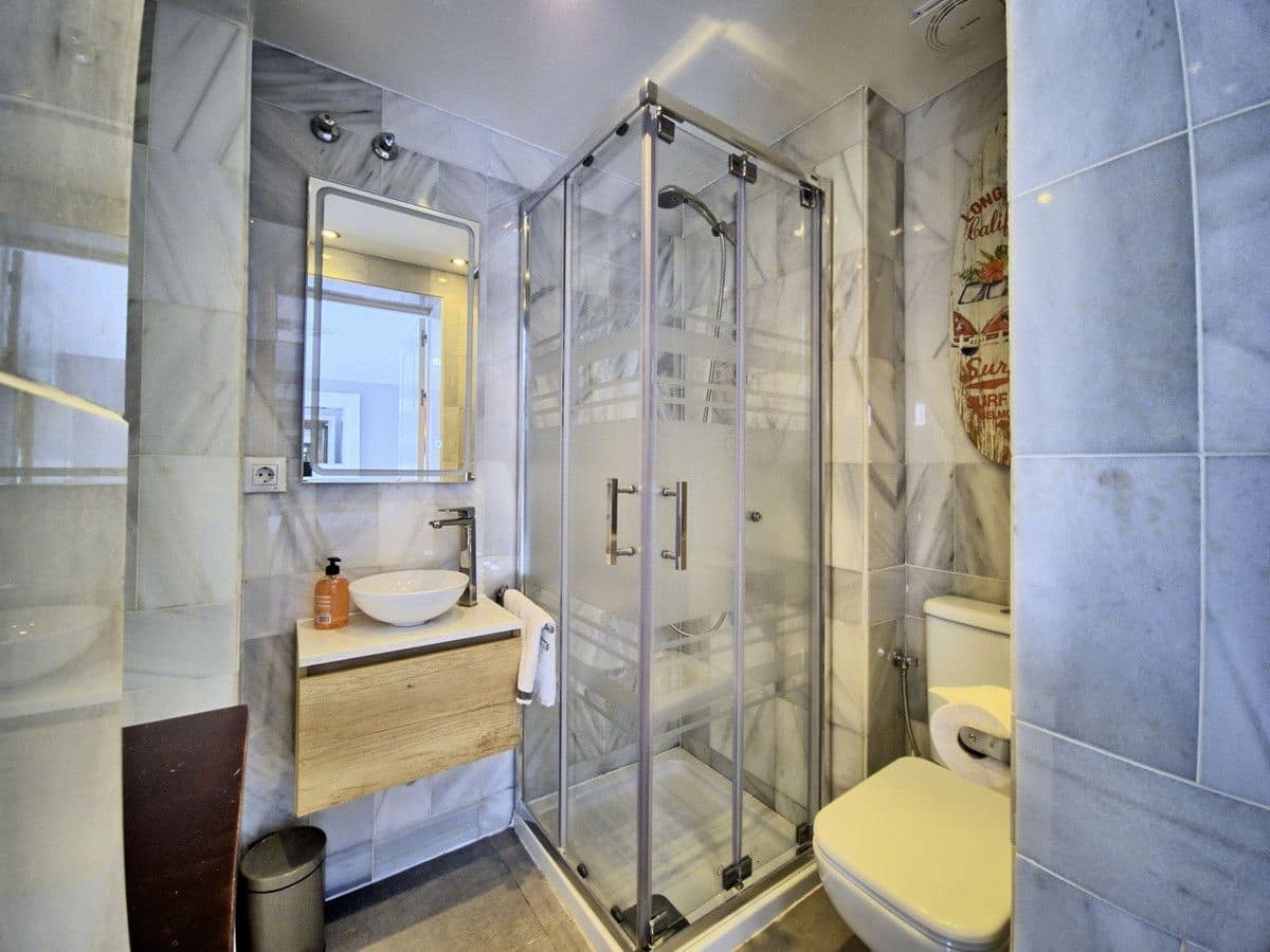 6 slaapkamer Huis te koop in Marbella met zwembad garage - € 899.999 (Ref: 9311456)