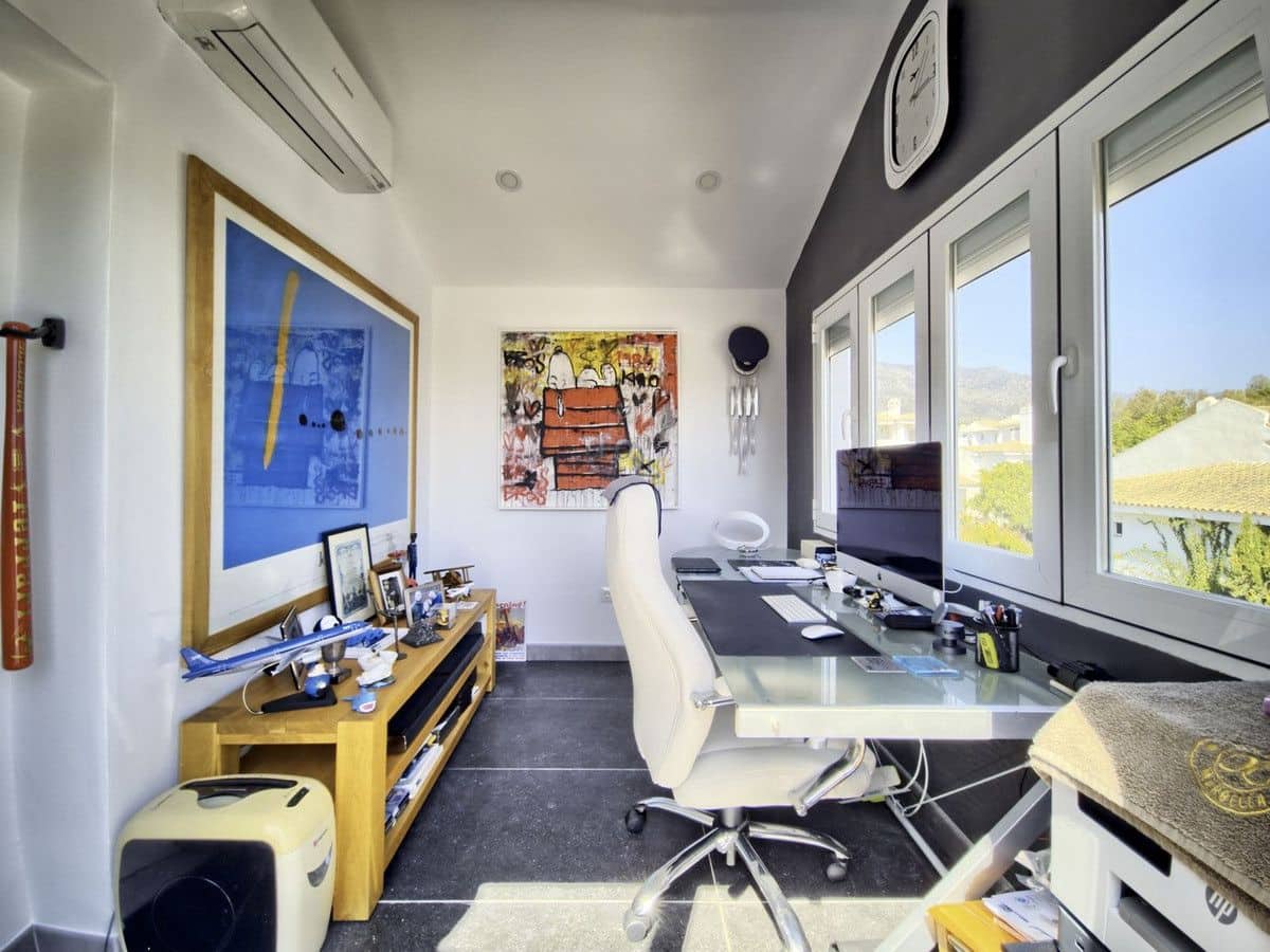 6 slaapkamer Huis te koop in Marbella met zwembad garage - € 899.999 (Ref: 9311456)