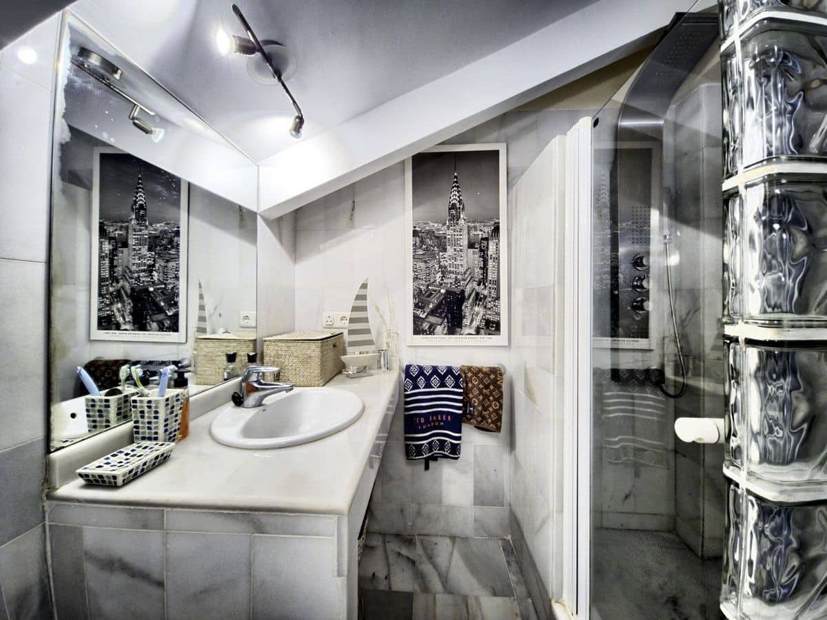 6 slaapkamer Huis te koop in Marbella met zwembad garage - € 899.999 (Ref: 9311456)