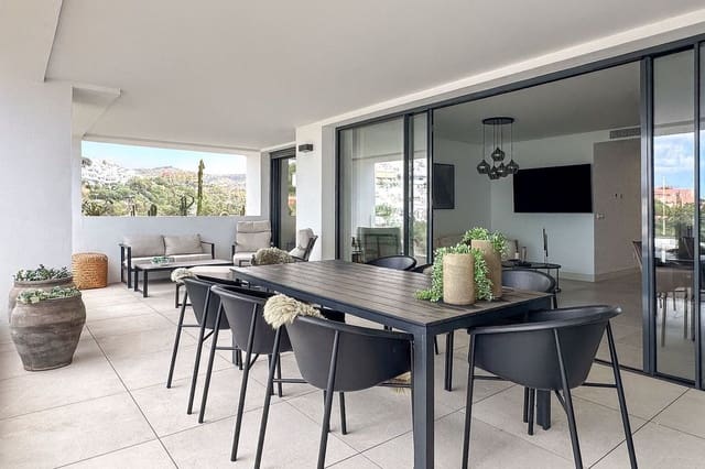 4 soveværelse Lejlighed til salg i Cabopino - Artola, Marbella med swimmingpool garage - € 849.000 (Ref: 9312103)