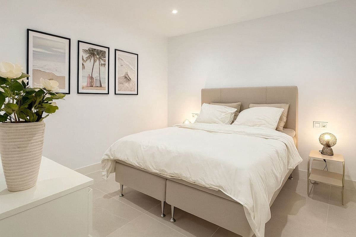 4 soveværelse Lejlighed til salg i Marbella med swimmingpool garage - € 849.000 (Ref: 9312103)