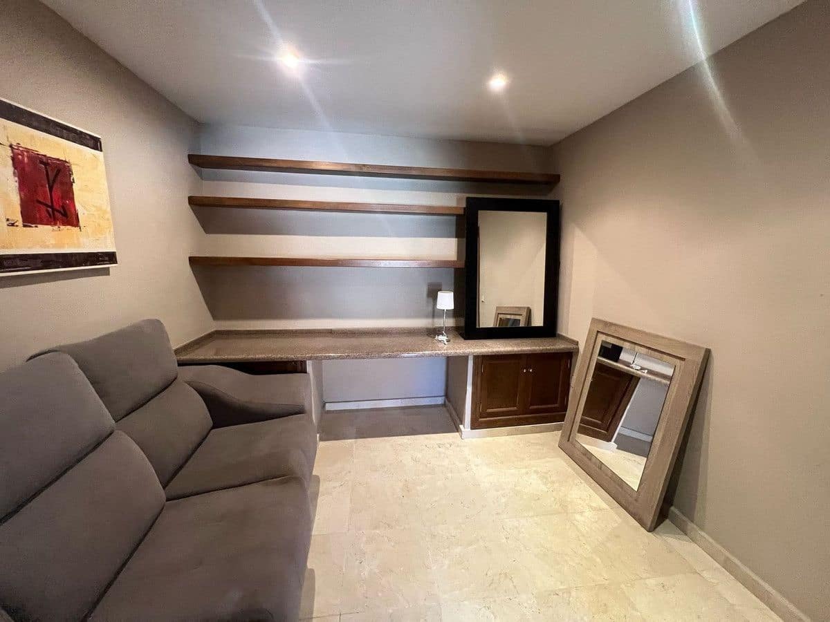 5 sypialnia Dom blizniak na sprzedaż w Mijas z basenem garażem - 495 000 € (Ref: 9314277)