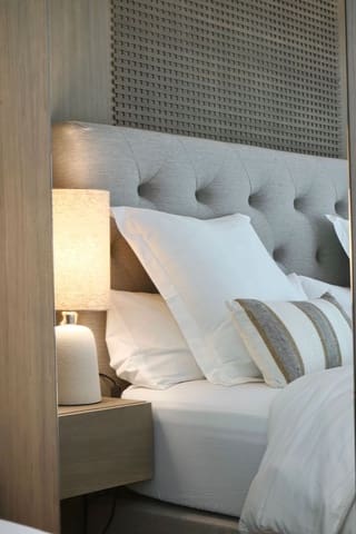 Apartamento de 3 habitaciones en Puerto Banus, Marbella en venta con piscina garaje - 995.000 € (Ref: 9346587)