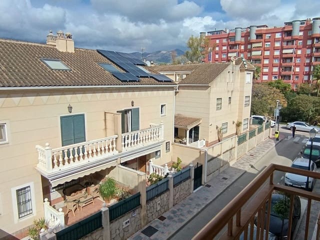2 soveværelse Lejlighed til salg i Centro ciudad, Fuengirola - € 339.000 (Ref: 9362995)