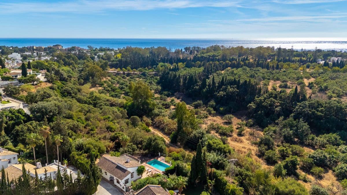 2 slaapkamer Villa te koop in Marbella met zwembad garage - € 825.000 (Ref: 9374750)