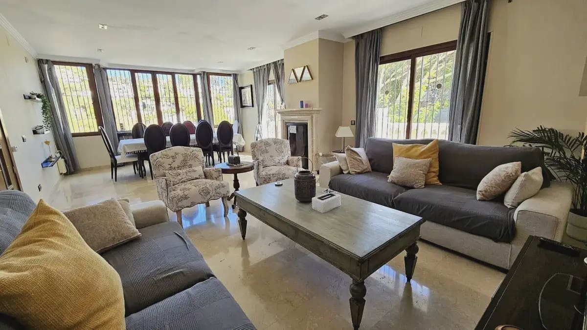 8 quarto Moradia para venda em Mijas com piscina garagem - 1 590 750 € (Ref: 9374752)