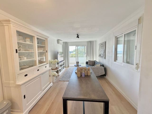 Apartamento de 2 habitaciones en Centro ciudad, Fuengirola en venta con piscina - 449.000 € (Ref: 9374761)