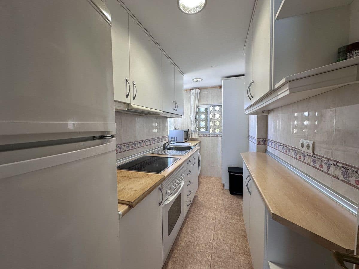 3 makuuhuone Ranta-asunto myytävänä paikassa Mijas mukana uima-altaan - 356 000 € (Ref: 9374770)