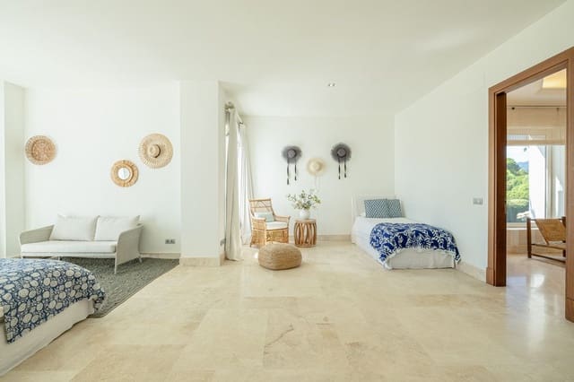 4 soveværelse Villa til salg i Casares Pueblo, Casares med swimmingpool garage - € 4.550.000 (Ref: 9374775)