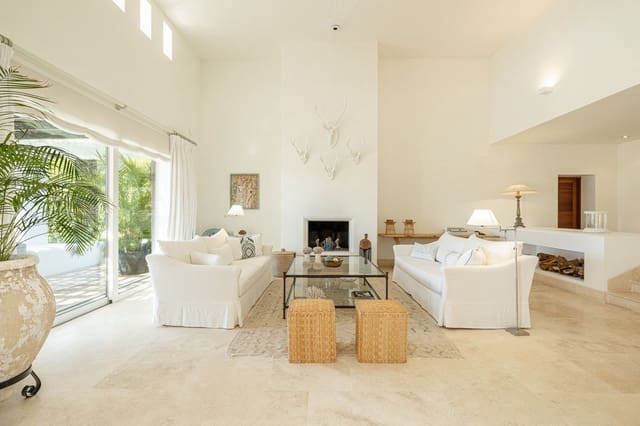 4 soveværelse Villa til salg i Casares Pueblo, Casares med swimmingpool garage - € 4.550.000 (Ref: 9374775)