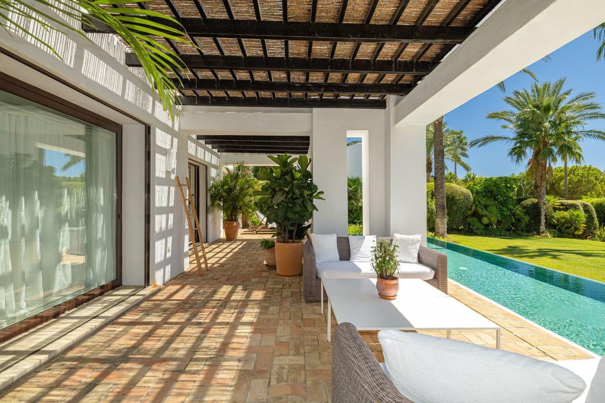 4 soveværelse Villa til salg i Casares med swimmingpool garage - € 4.550.000 (Ref: 9374775)