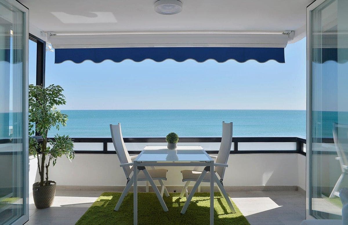 4 soveværelse Strandlejlighed til salg i Fuengirola - € 1.150.000 (Ref: 9374776)