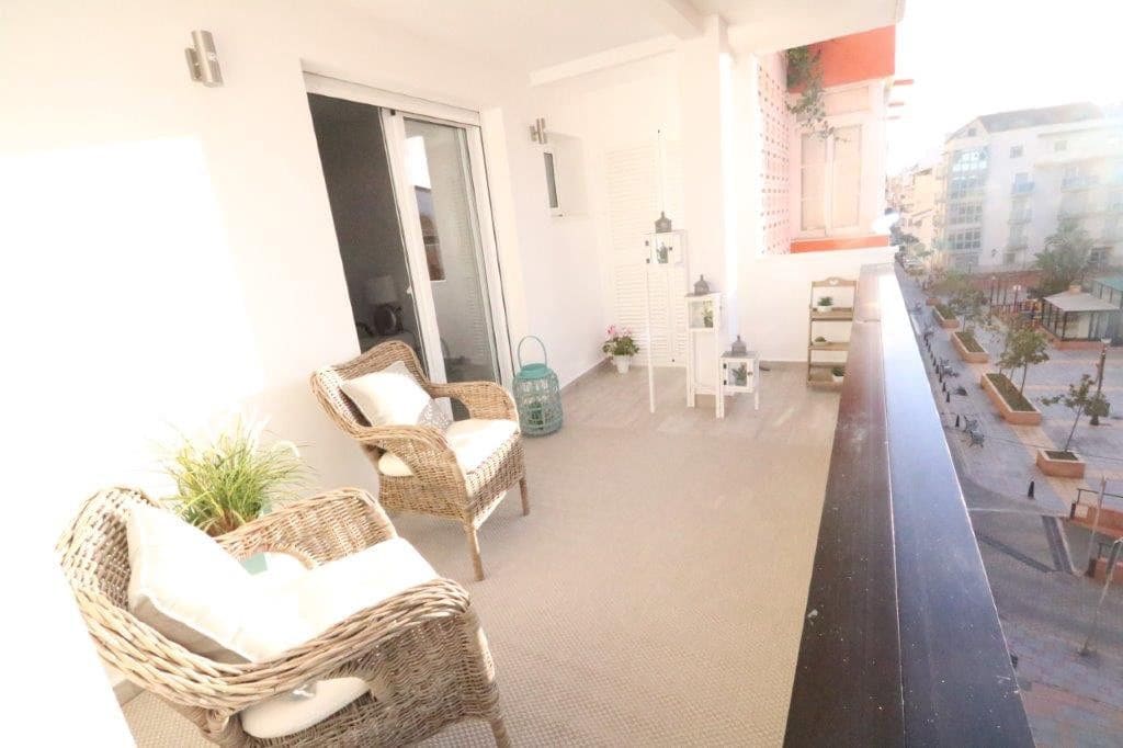 4 bedroom Beach Apartment for sale in Fuengirola - € 1,150,000 (Ref: 9374776)