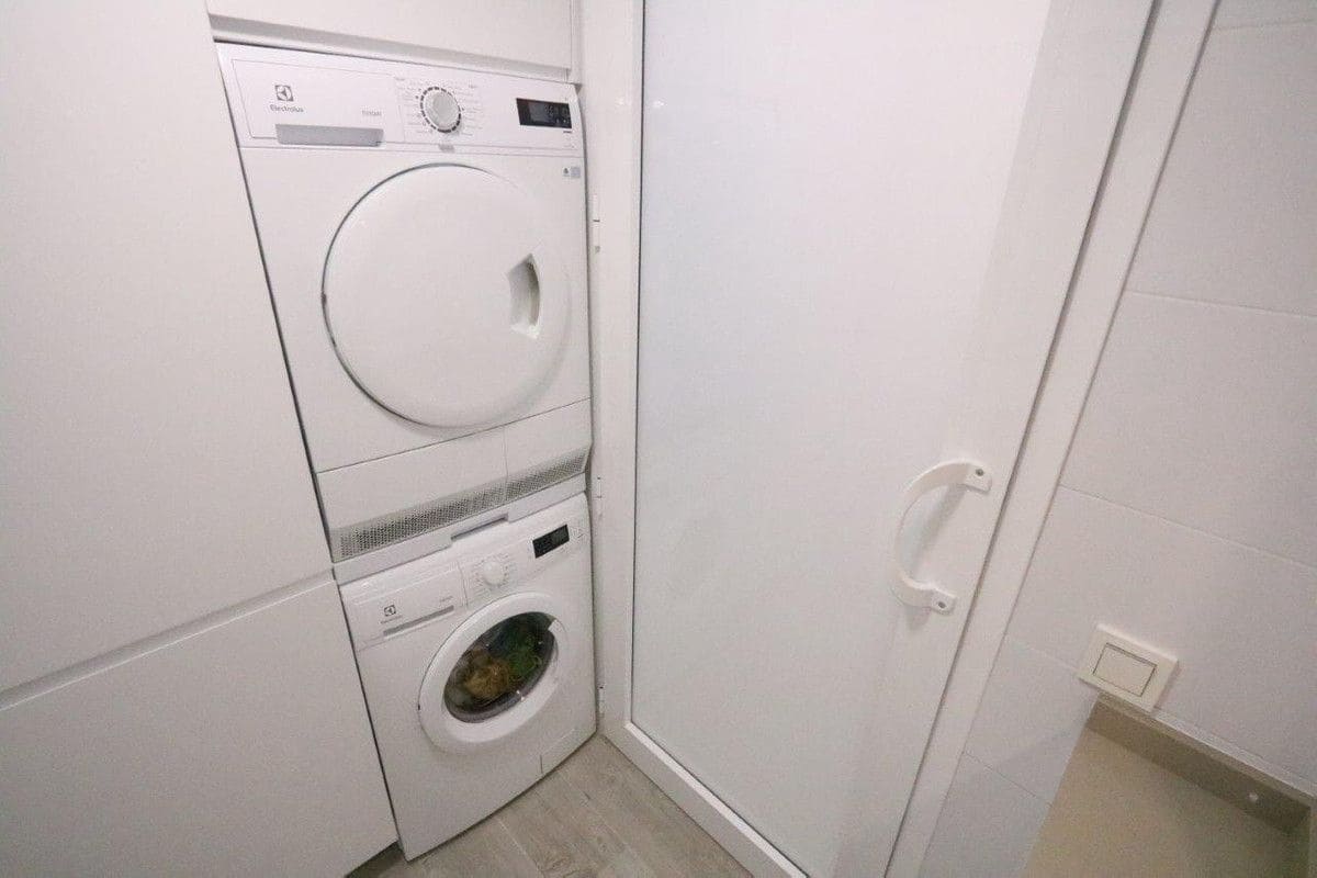 4 bedroom Beach Apartment for sale in Fuengirola - € 1,150,000 (Ref: 9374776)